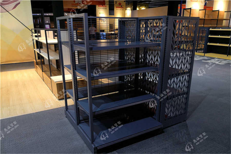 珠海易易買便利店貨架