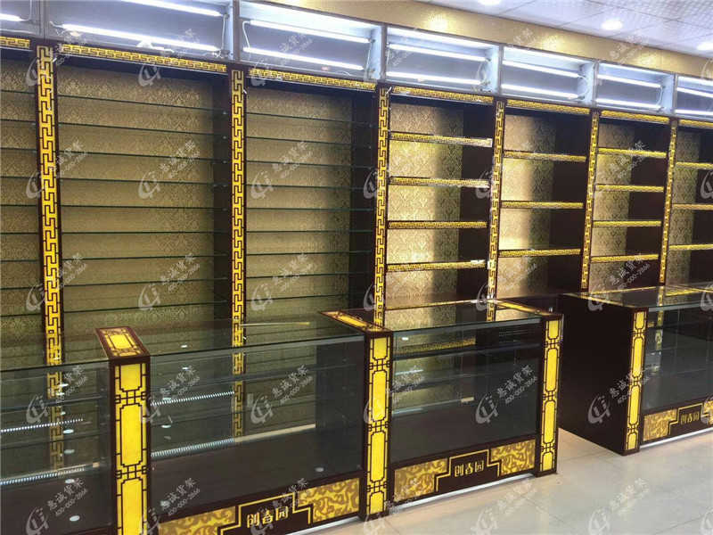 藥店貨架的通道距離分布最佳